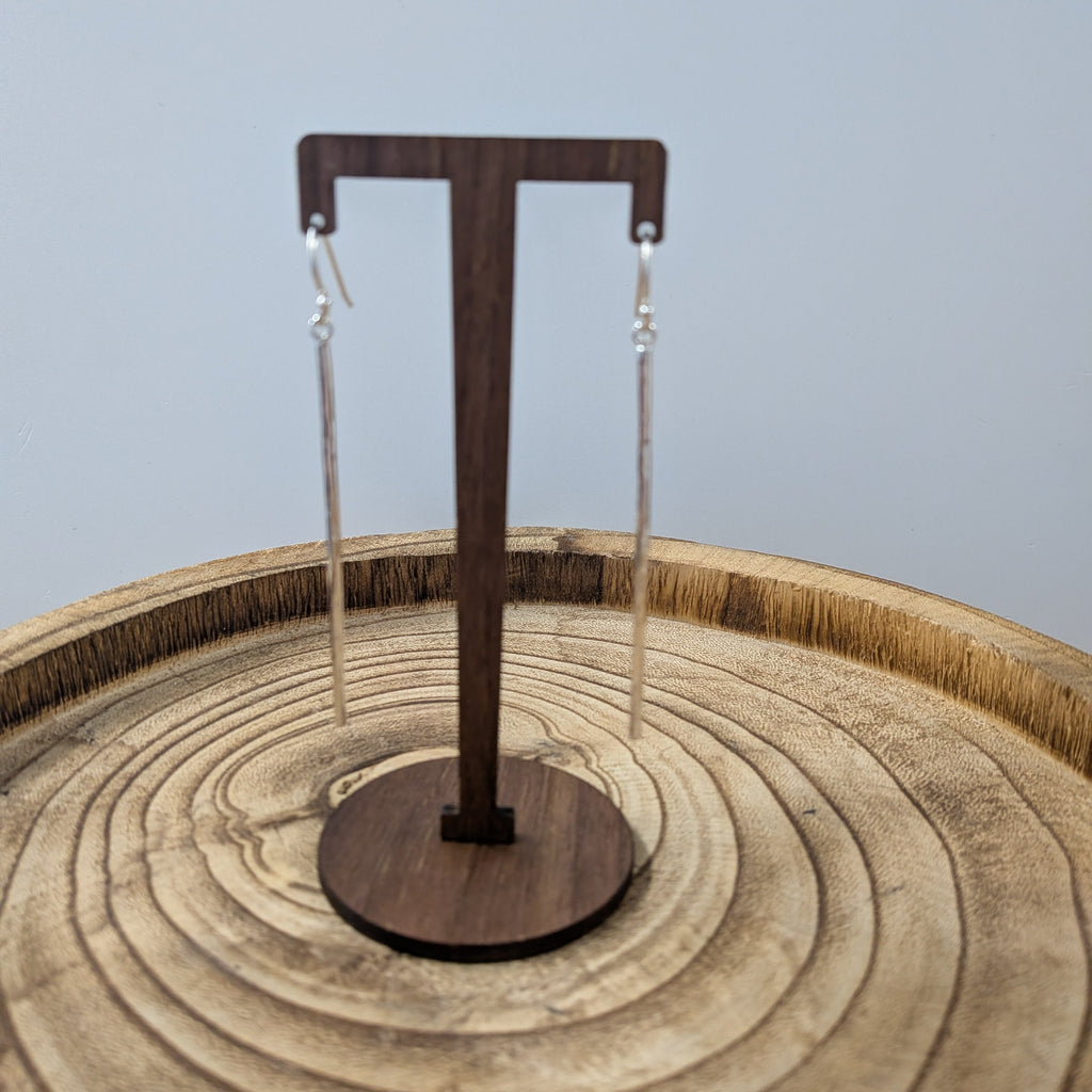 wood_earring_stand_with_long_stick_earrings